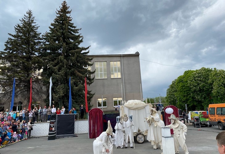 Театр в гостях у города: в Губкине прошёл фестиваль «Иллюзион»