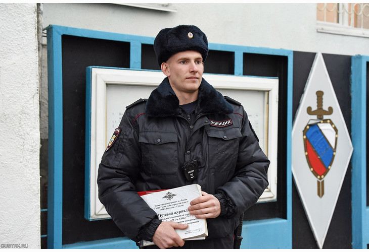 Полицейский из Губкина Александр Еськов уже шесть лет на страже правопорядка
