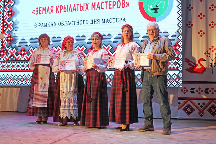 В Губкине состоялся IX территориальный фестиваль-праздник традиционных народных художественных ремёсел «Земля крылатых мастеров»