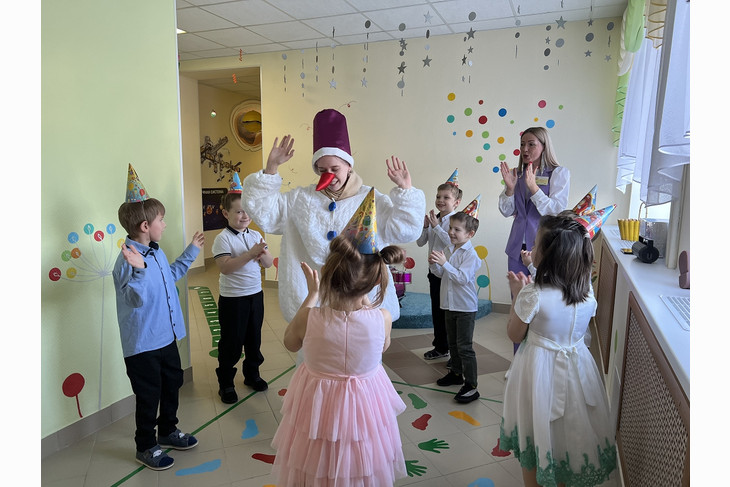 Детский сад «Светлячок» из Губкина стал победителем конкурса профмастерства «Детский сад года – 2023»